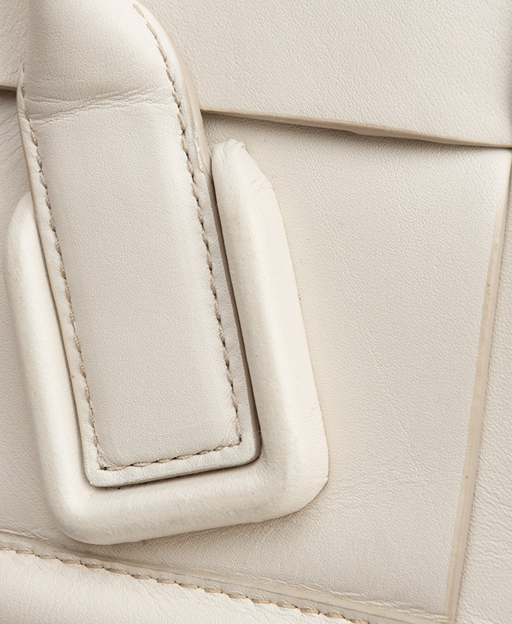 Bottega Veneta Arco Mini