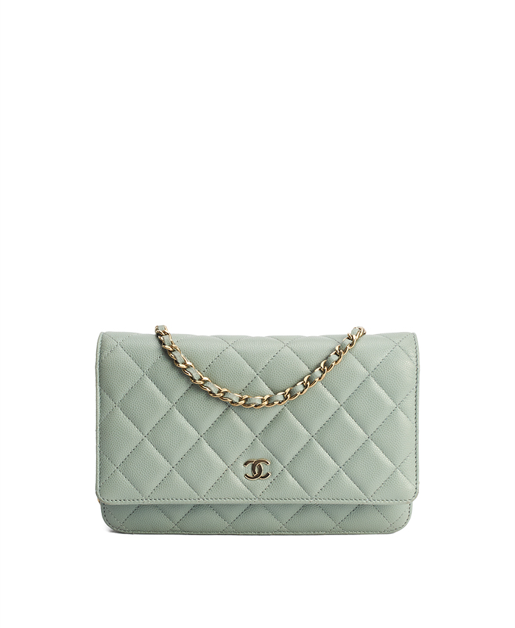 Chanel Classic Wallet on Chain