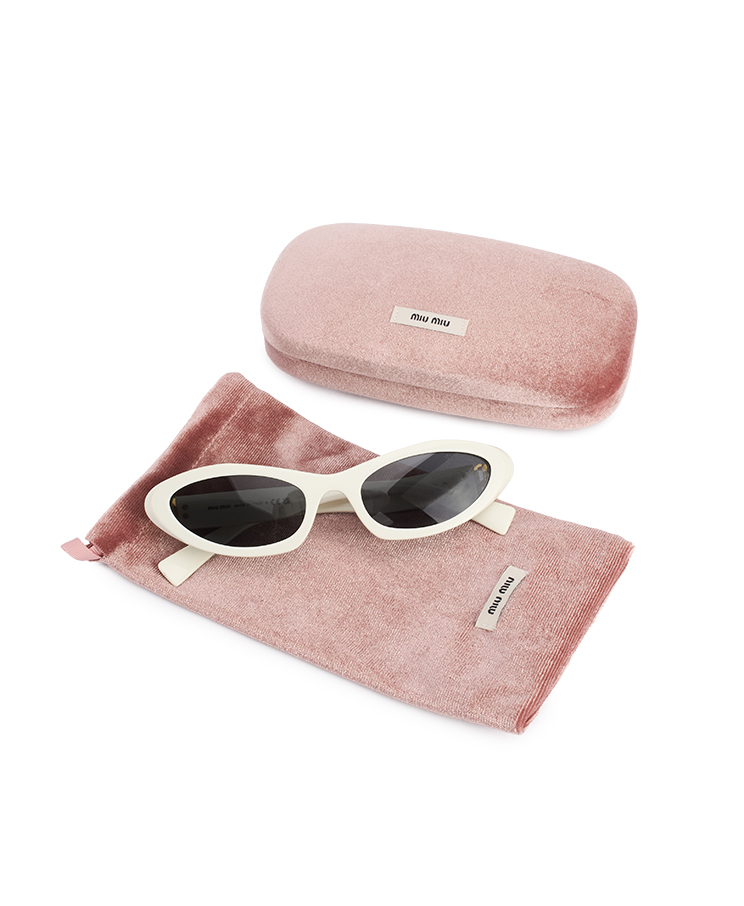 Miu Miu SMU 09Y