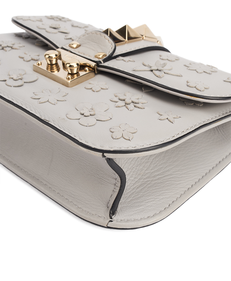 Valentino Garavani Rockstud Glam Lock Vitello Flower Small