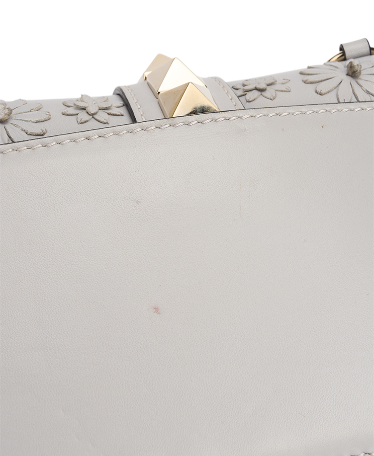 Valentino Garavani Rockstud Glam Lock Vitello Flower Small