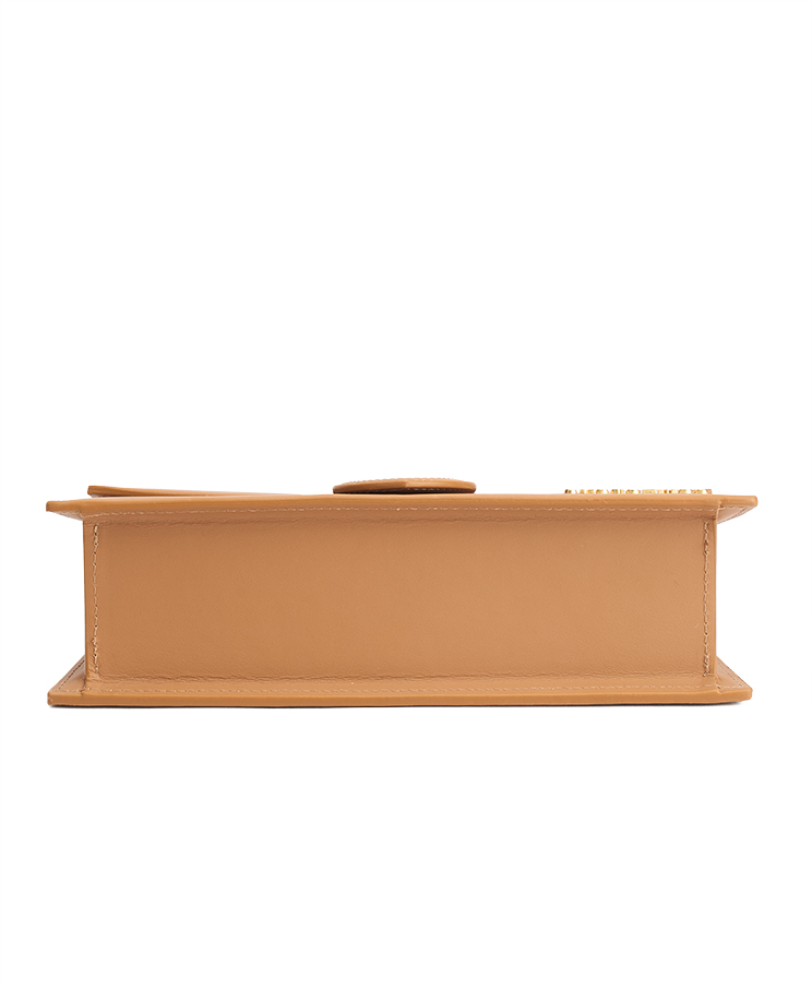 Jacquemus Le Grand Bambino
