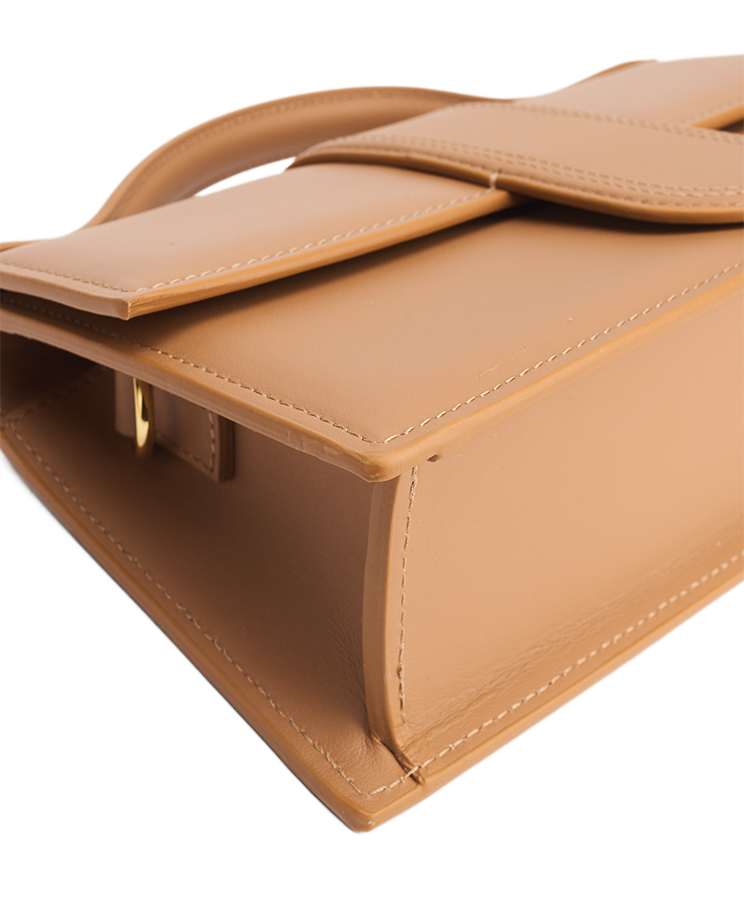 Jacquemus Le Grand Bambino