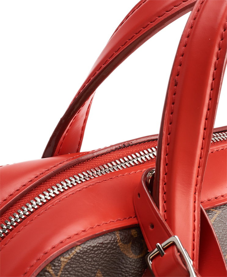 Louis Vuitton Dora PM