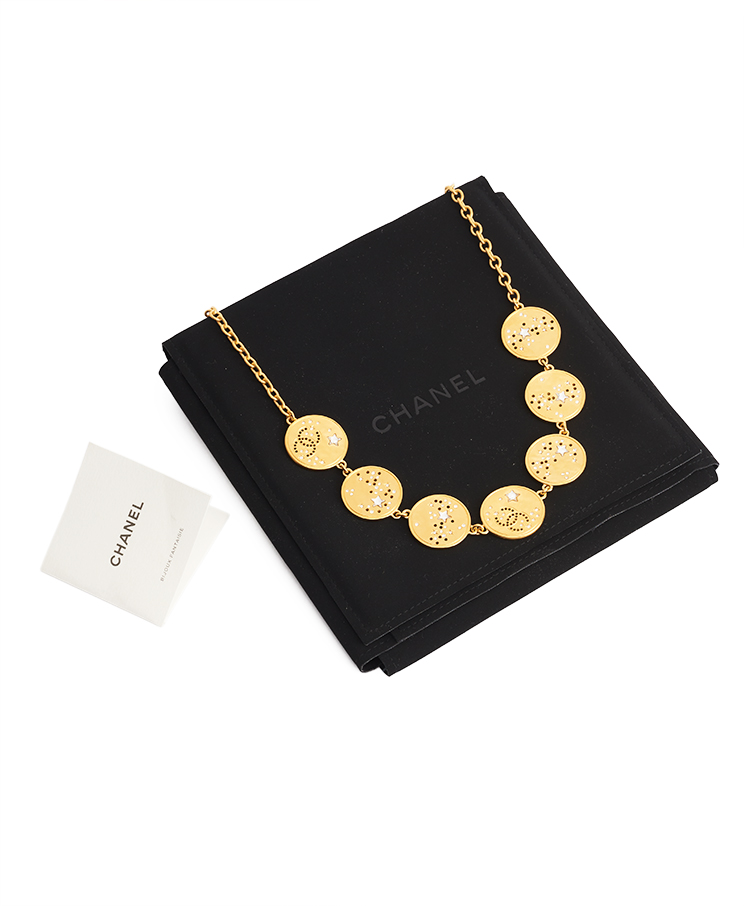 Chanel СС Coin Medallion Necklace