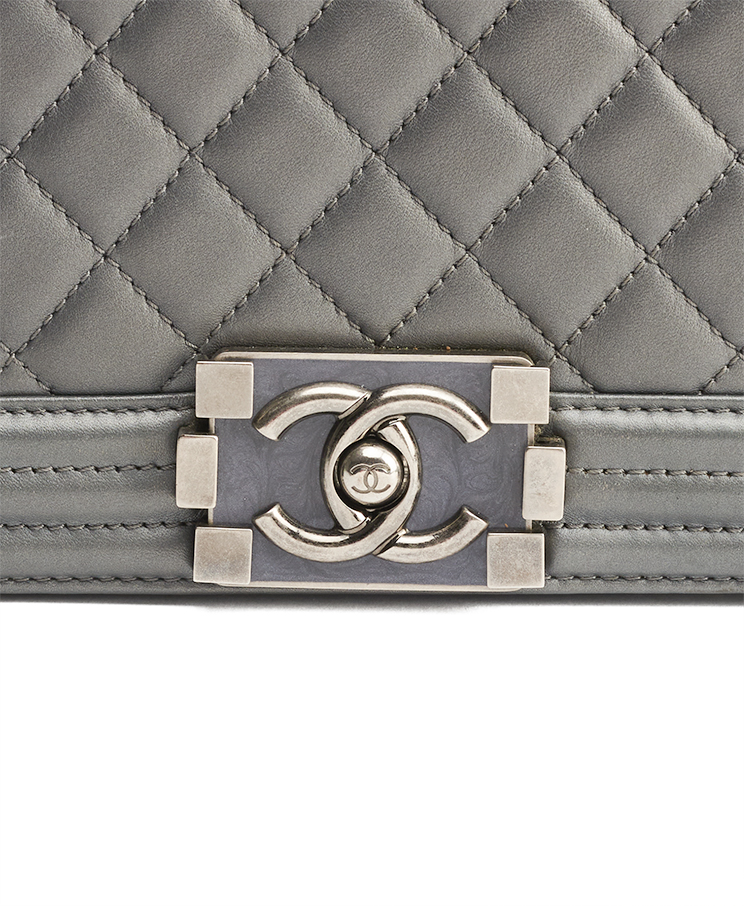 Chanel Boy Old Medium