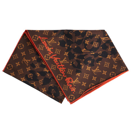 Louis Vuitton LV Safari Square 90