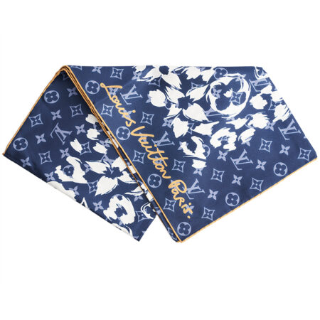 Louis Vuitton LV Safari Square 90