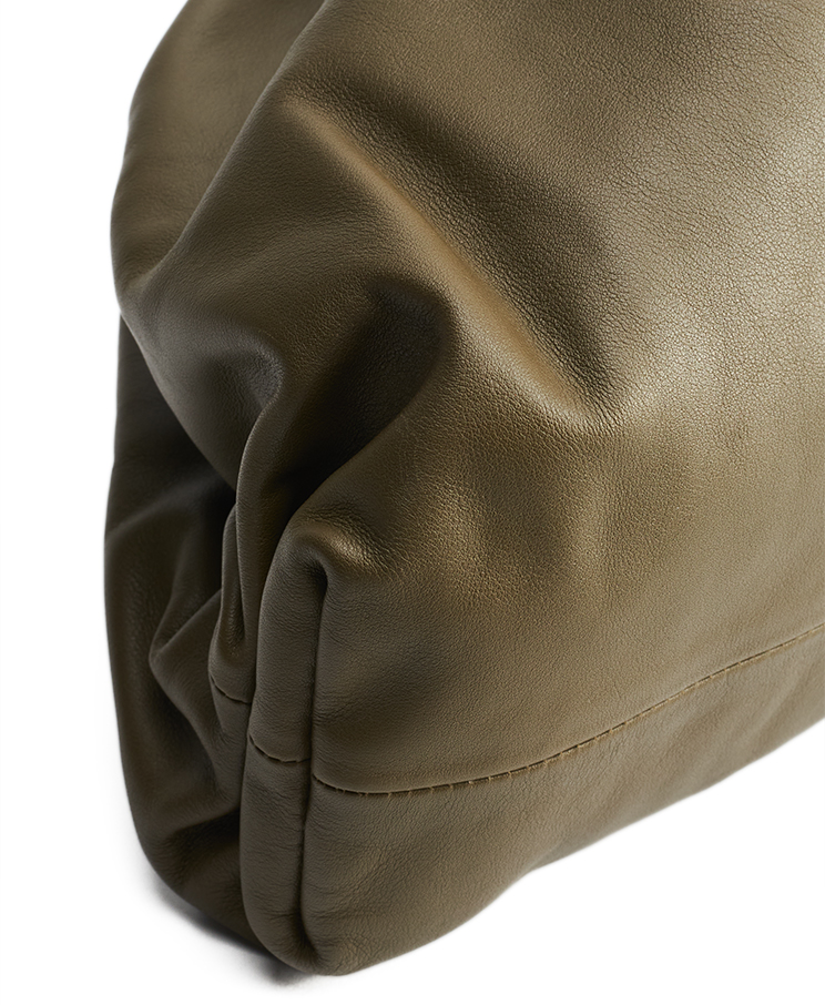 Bottega Veneta The Pouch 40