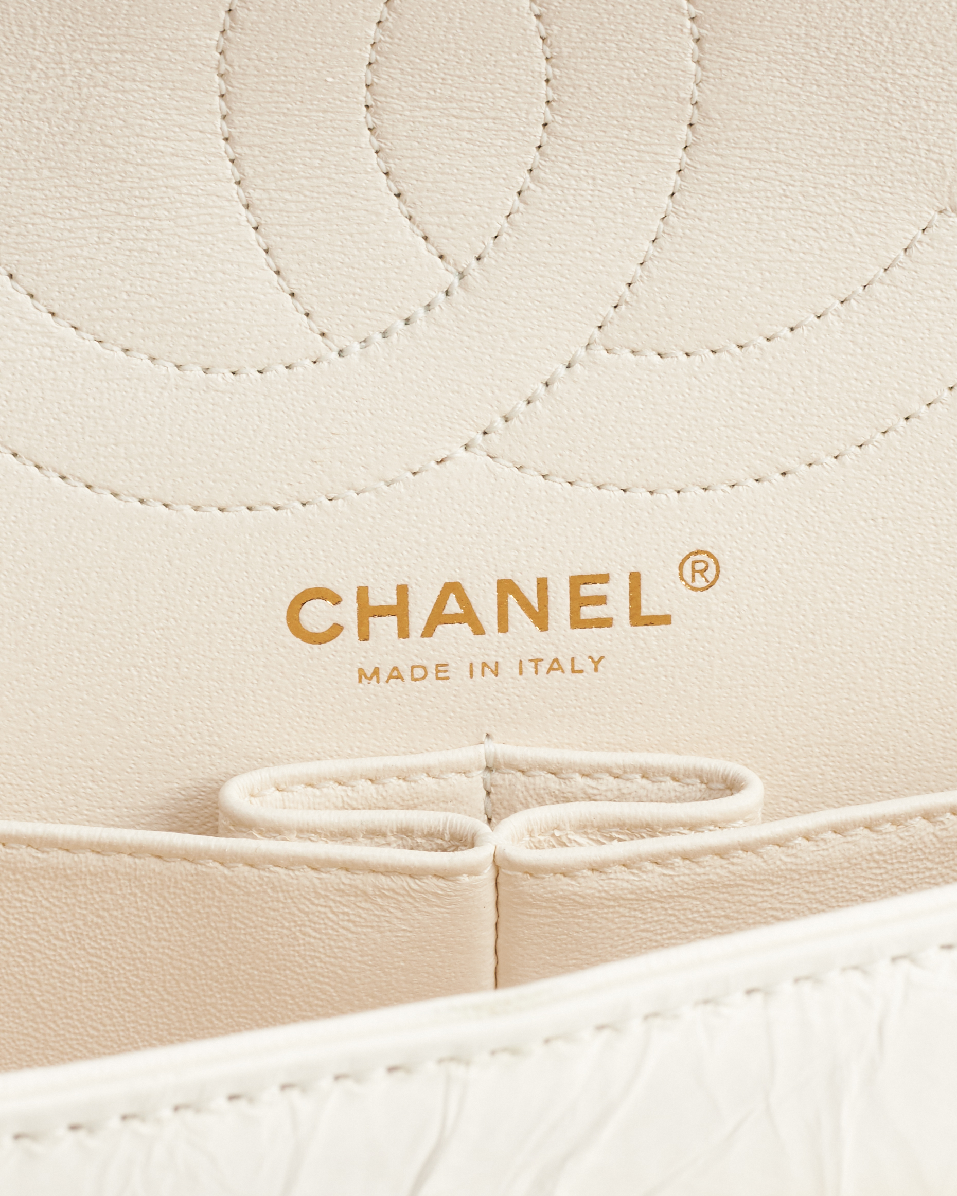 Chanel 2.55 Reissue 226 Double Flap