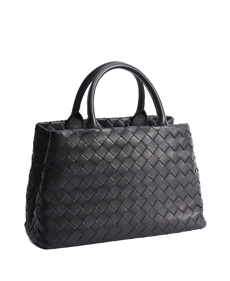 Bottega Veneta Intrecciato Tote Bag Medium