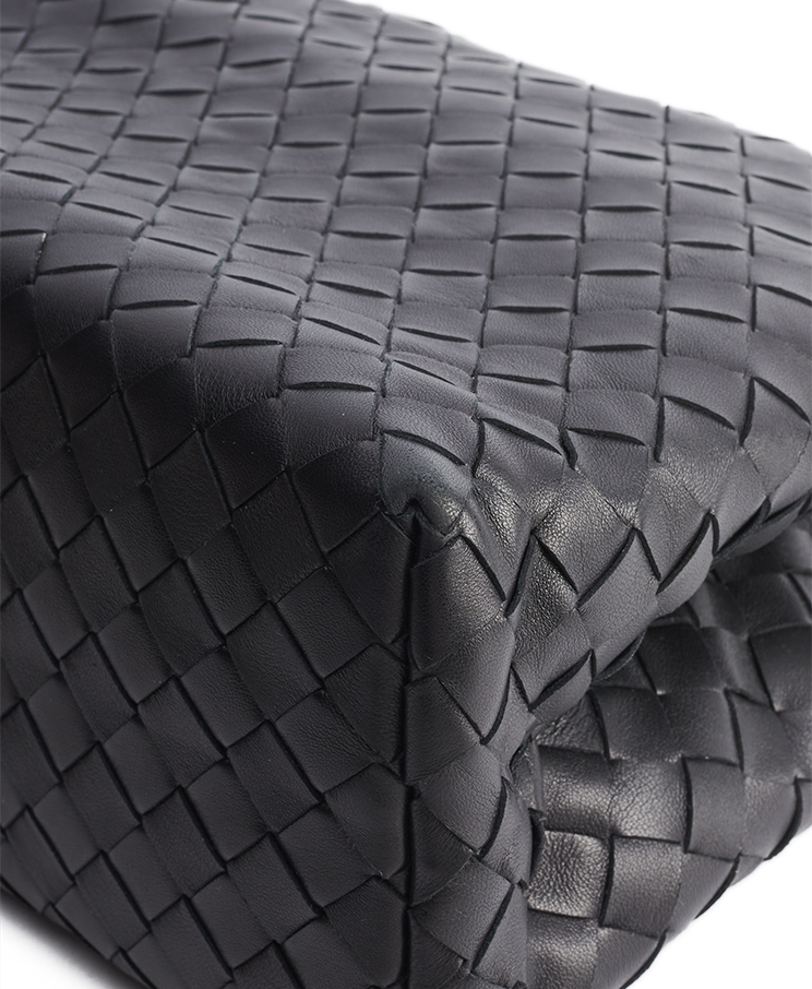 Bottega Veneta Intrecciato Tote Bag Medium
