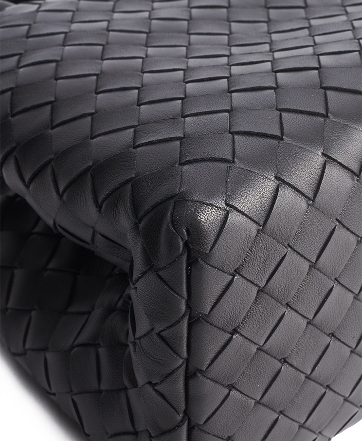 Bottega Veneta Intrecciato Tote Bag Medium